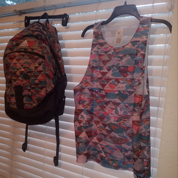 ADIDAS OUTFIT - Picture 3 of 12